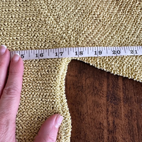 Mark Alan | Citrus Yellow Cotton/Wool Blend V-neck Sweater - Picture 5 of 6